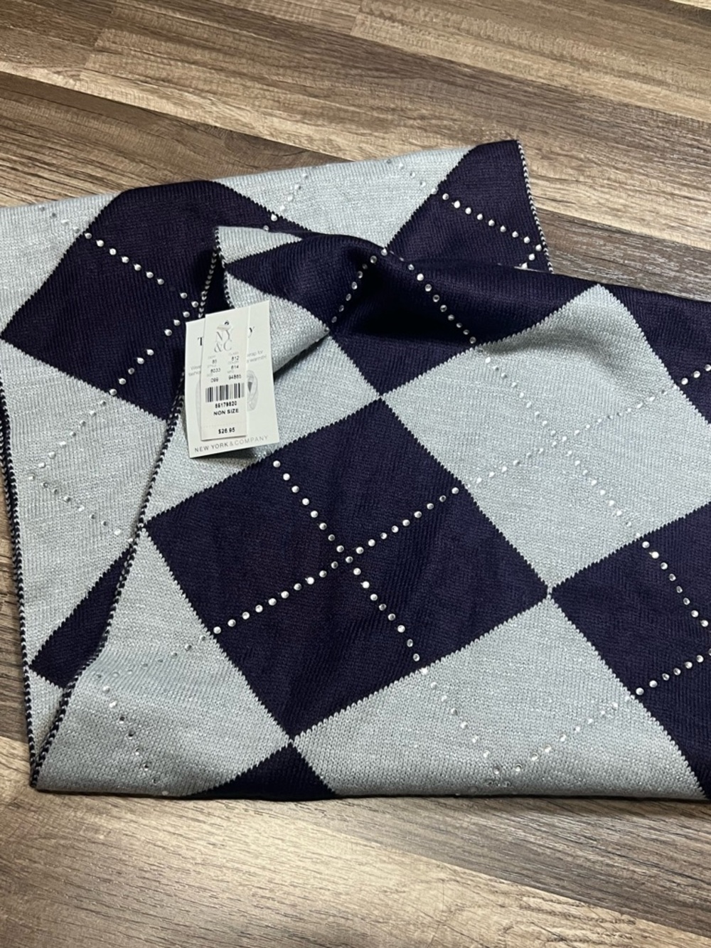 NWT New York & Company Purple and Light Gray Bedazzled Scarf